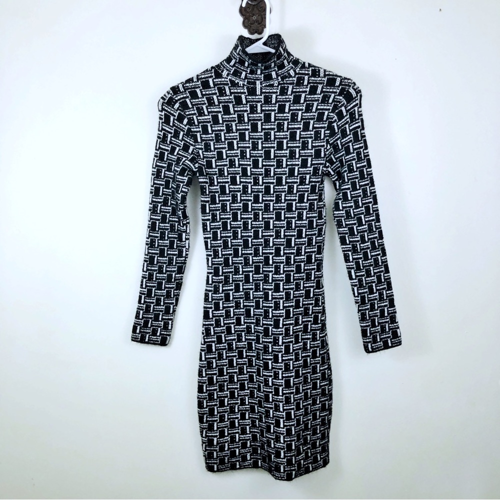 Zara Black and White Mock Neck Sweater Dress Geometric Knit Size Small